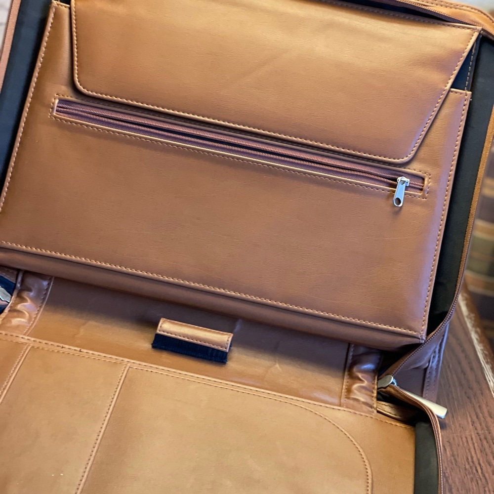 Fully Leather Laptop Or Document Case - image 8